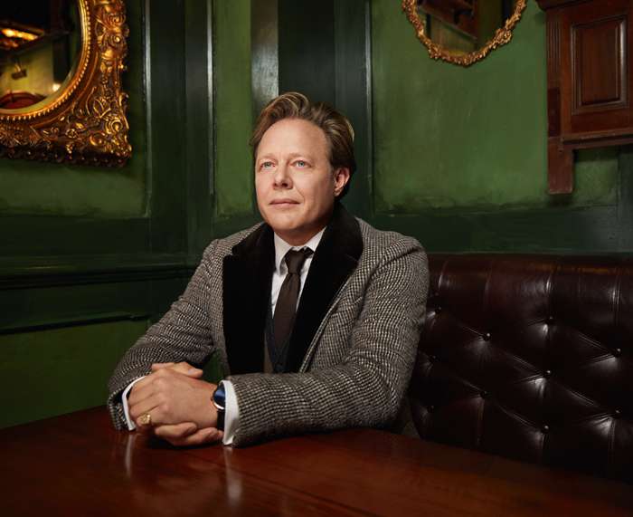 Джон Уоррен. Стиль: Алена ПРЯМИКОВА Макияж и прическа: Ольга БИЛЬ