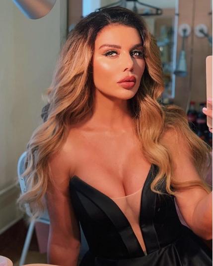 «Такой красивой я себя никогда не чувствовала»: Седокова решилась на откровенную съемку