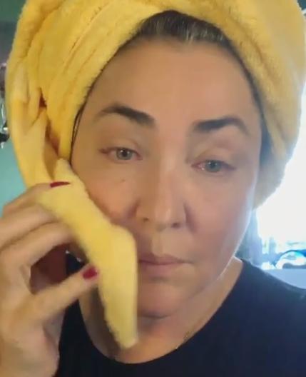 «Новый тренд»: Лолита напугала коллег своим нарядом