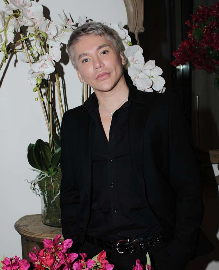 Александр Вдовин