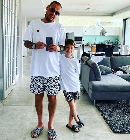 У Гуфа и Айзы растет общий сын Сэм