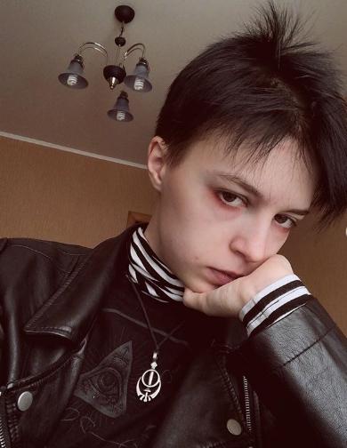 «Ее разум угасает»: дочь Михаила Ефремова рассказала о проблемах матери