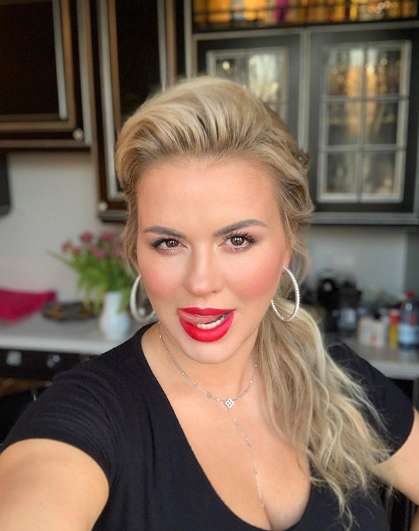 Анна Семенович