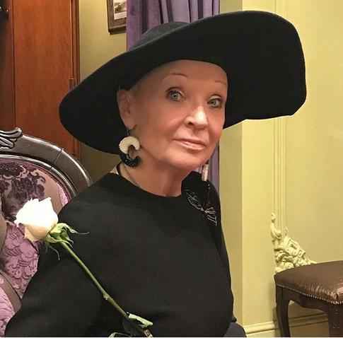 58-летний сын Светланы Светличной оказался в госпитале