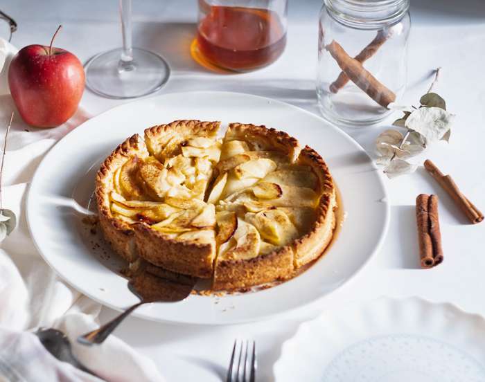 История шарлотки началась в Европе