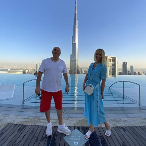 Пригожин показал, как делает массаж Валерии