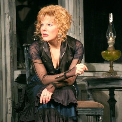 Дмитрий Певцов снял видео с Александрой Захаровой