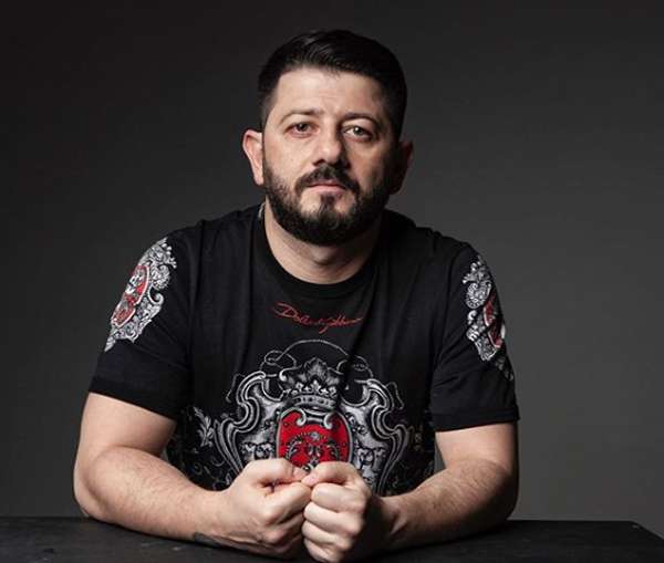 Михаил Галустян