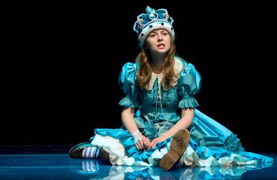 «Алиса в Зазеркалье» — первая постановка для детей в легендарной «Мастерской Петра Фоменко»