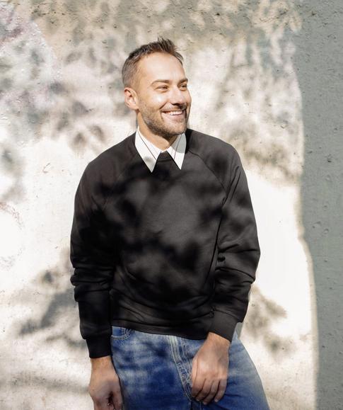 Дмитрий Шепелев поделился нежным снимком с Екатериной Тулуповой