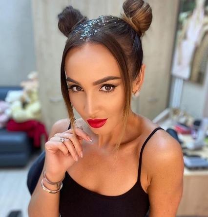 «Прощай, легенда»: Бузова прокомментировала закрытие «Дома−2»