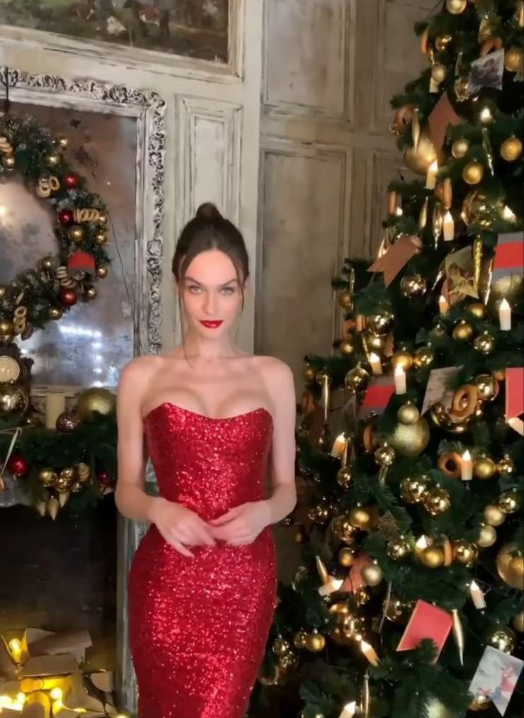 Алена Водонаева