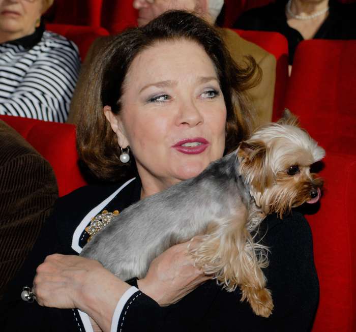 Лариса Голубкина