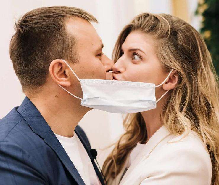 Анастасия Задорожная вышла замуж за загадочного молодого человека по имени Владимир