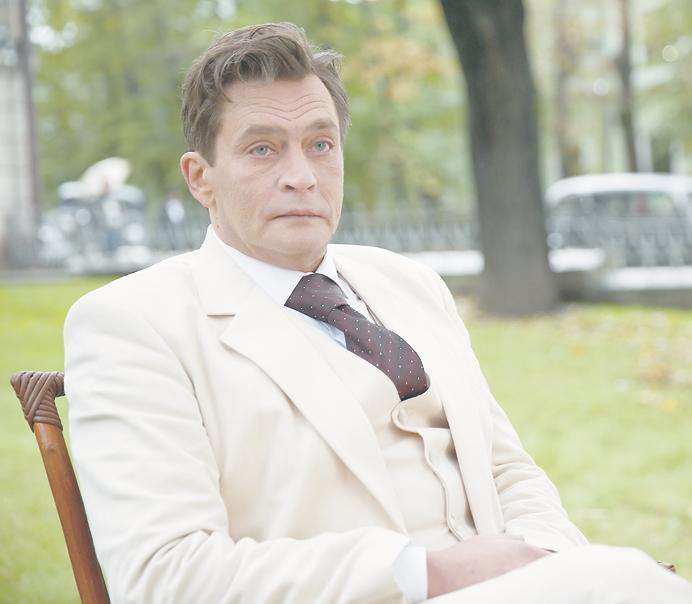 Александр Домогаров