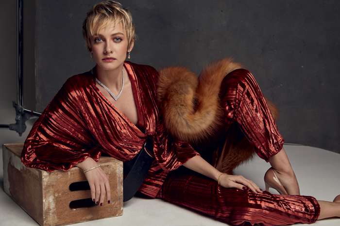 Полина Максимова. Стиль: Алёна ПРЯМИКОВА Макияж: Кирилл ШАБАЛИН (национальный визажист YSL Beauty в России) Прически: Анна МИНАЕВА