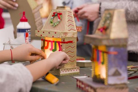 Вместе веселей: 5 идей для развлечений на новогодних праздниках