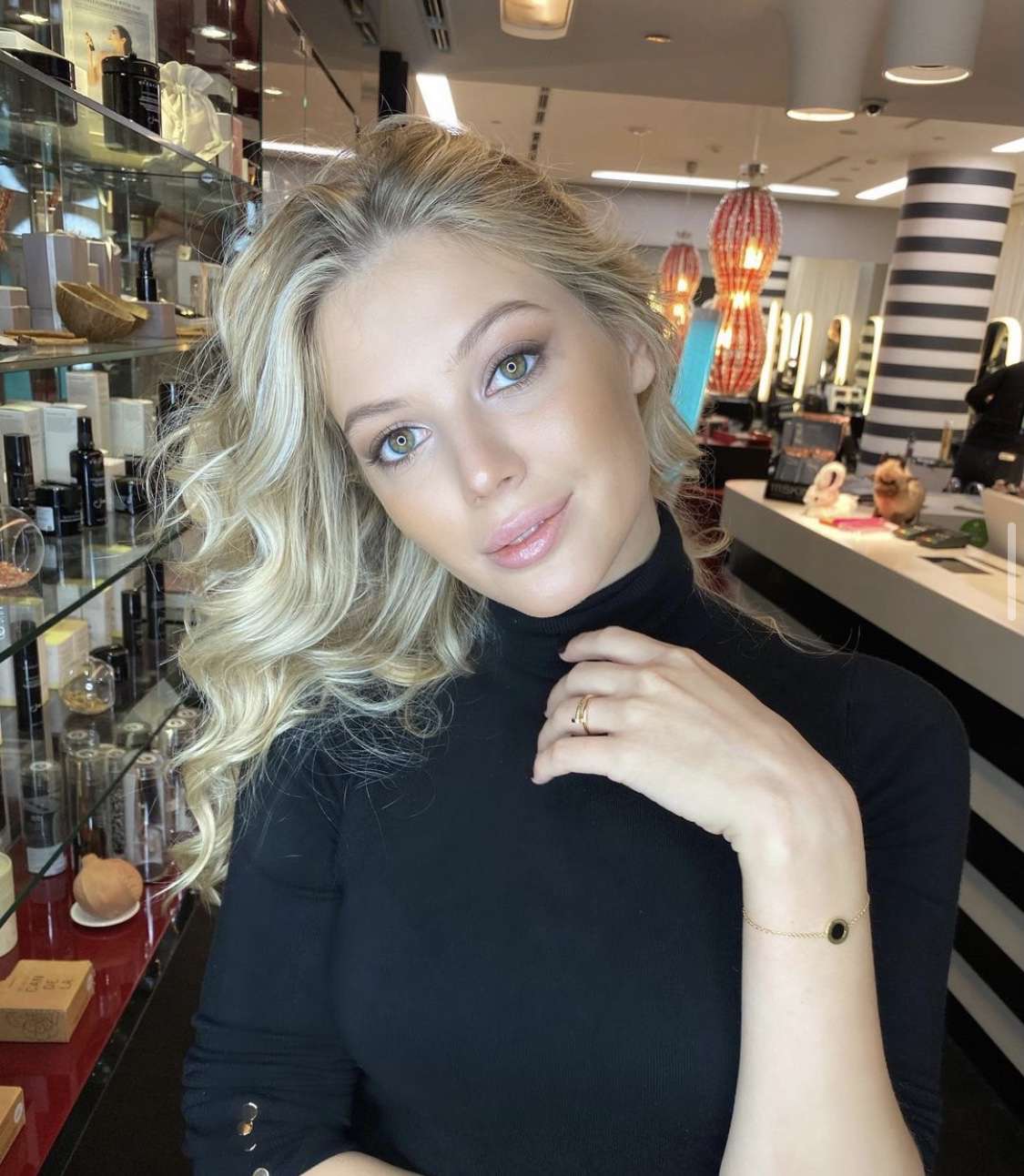 Ева Канчельскис