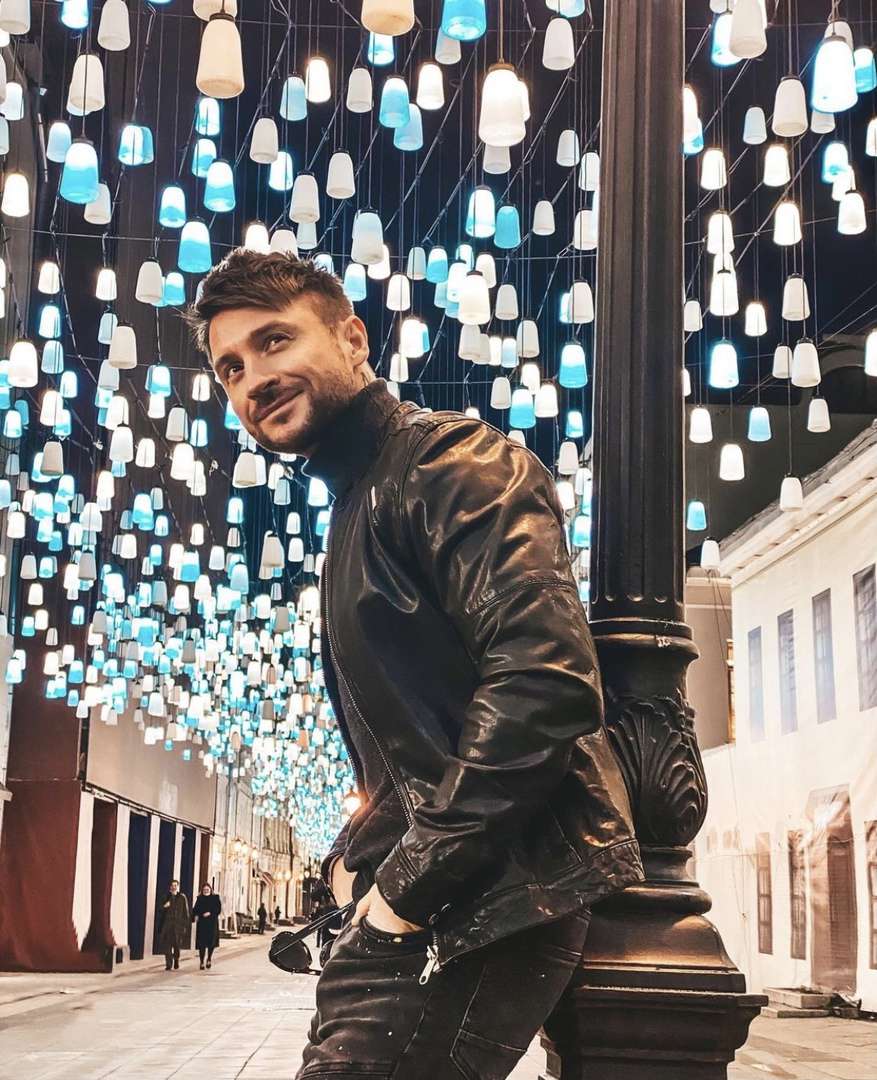 Сергей Лазарев