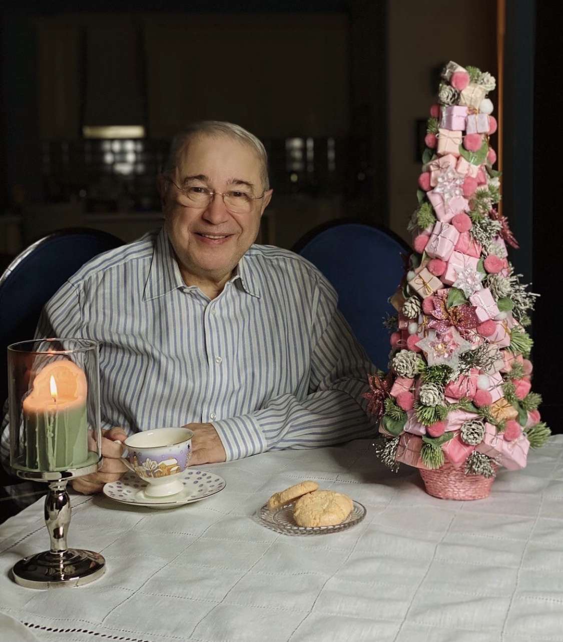 Евгений Петросян