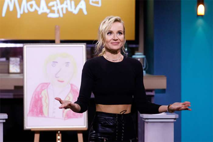 В семье Полины Гагариной растет юная художница