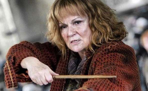 Джули Уолтерс