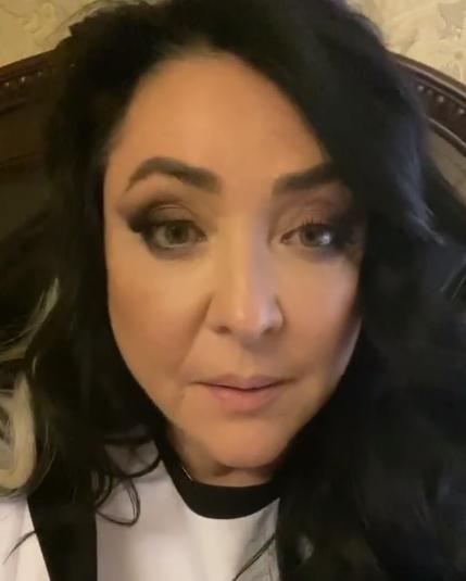 Лолита ответила подписчице на обвинения в использовании фонограммы