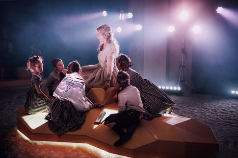 Фея из снов, Каштанка и кот Леопольд