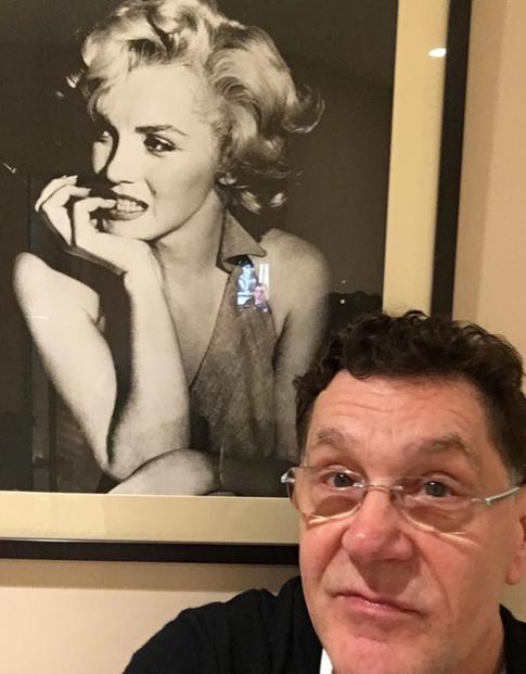 Сергей Маковецкий: «С одной стороны, у тебя вроде бы длительные каникулы, с другой — большая беда»