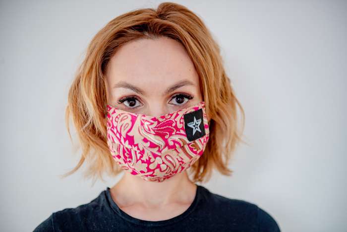 Маша Цигаль выпустила лимитированную коллекцию многоразовых масок