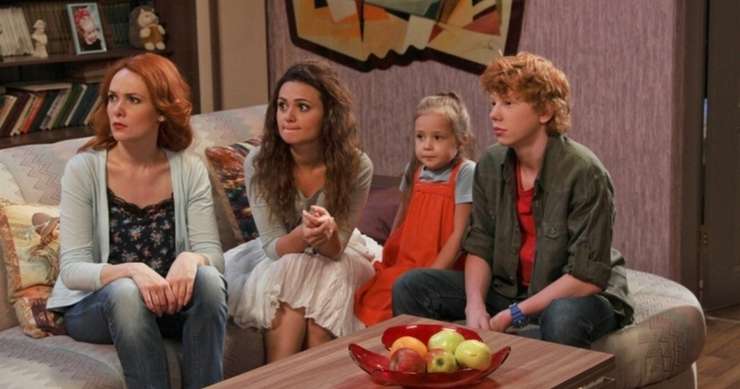 В проекте «Школа выживания от одинокой женщины с тремя детьми в условиях кризиса я похудела чуть ли не на 10 килограммов