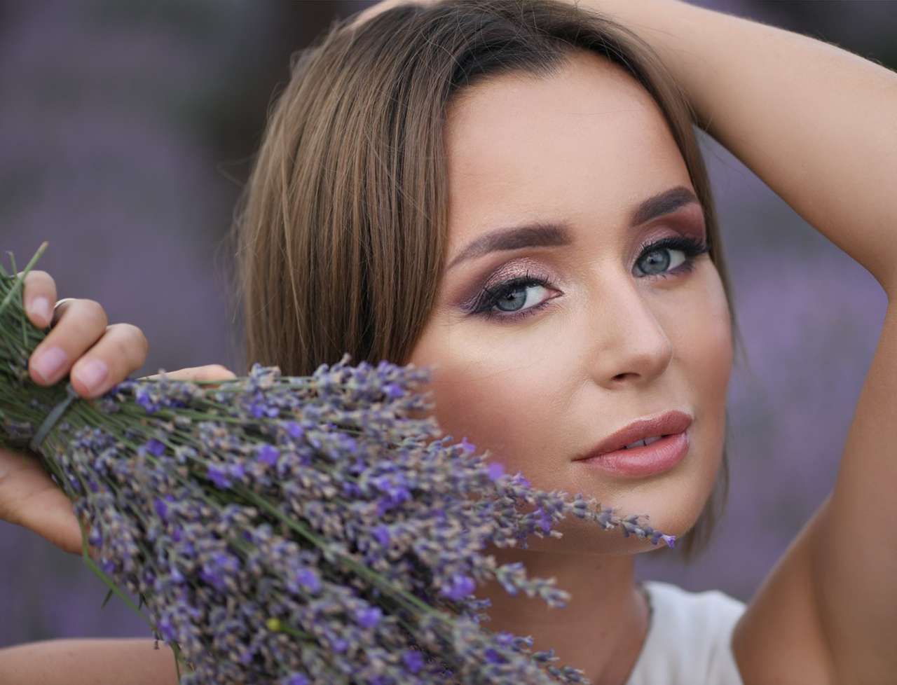 Актриса Поля Полякова