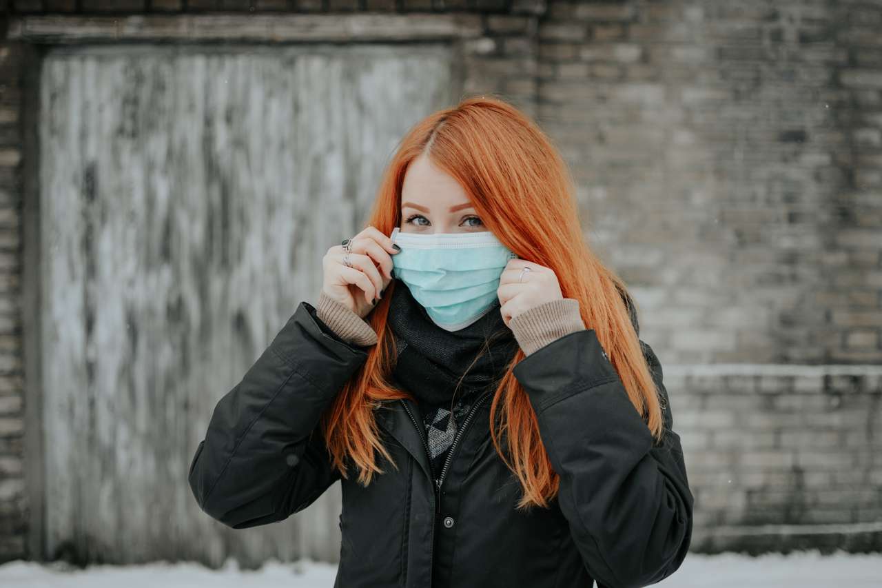 В метро могут обязать надевать медицинские маски