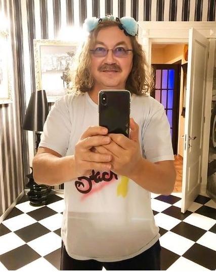 Николаев выздоровел после пневмонии