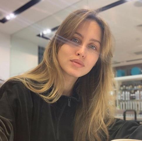 Поборовшая коронавирус звезда «Дома−2» стала донором плазмы