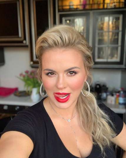 Анна Семенович