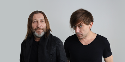 Карантинное творчество: 5 классных песен, записанных артистами в самоизоляции