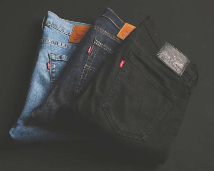 Проверку Роскачества прошли джинсы семи популярных торговых марок