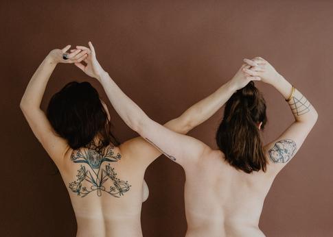 Держите спину ровно: 3 упражнения для идеальной осанки