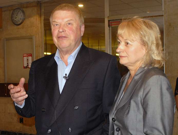 Михаил Кокшенов с женой