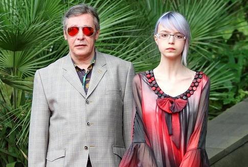 Дочь Ефремова прокомментировала состояние отца после нашумевшего ДТП