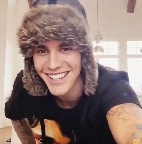 Бибера обвинили в изнасиловании