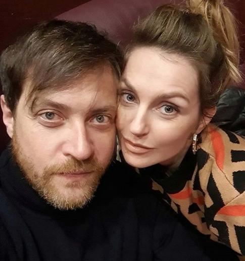 Муж Саши Савельевой объяснил, почему ушел в декретный отпуск