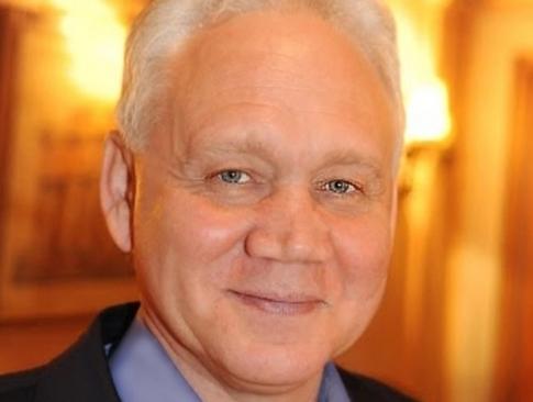 Директор Театра Виктюка обвинен в изнасиловании