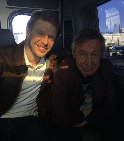 Никита Ефремов с отцом Михаилом Ефремовым