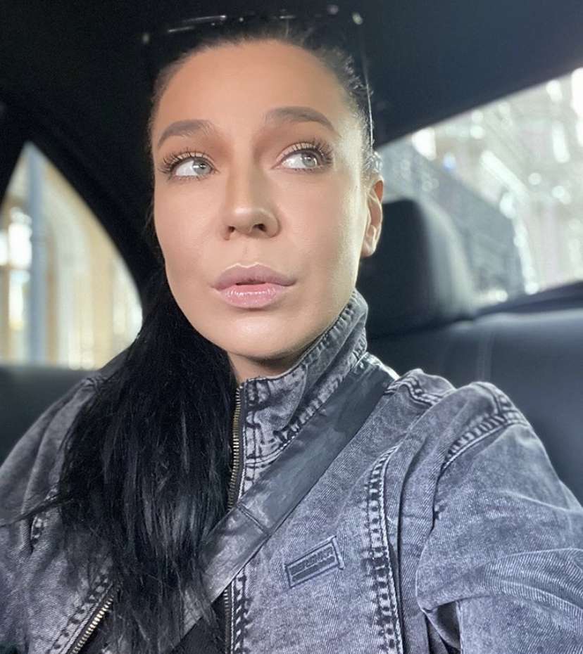 Певица Елка