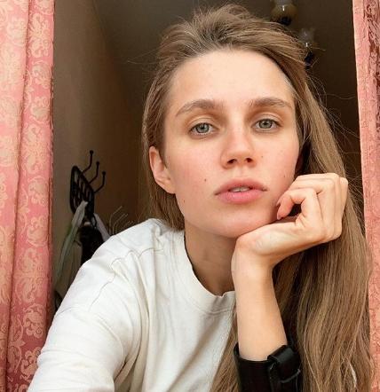 Звезда «Папиных дочек» Дарья Мельникова позировала без одежды