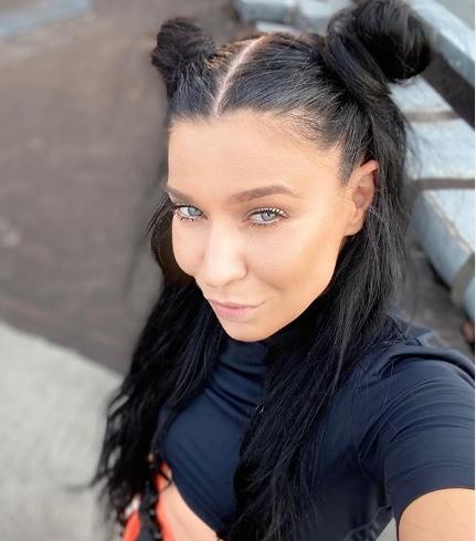 Ёлка вспомнила об отношениях с абьюзером