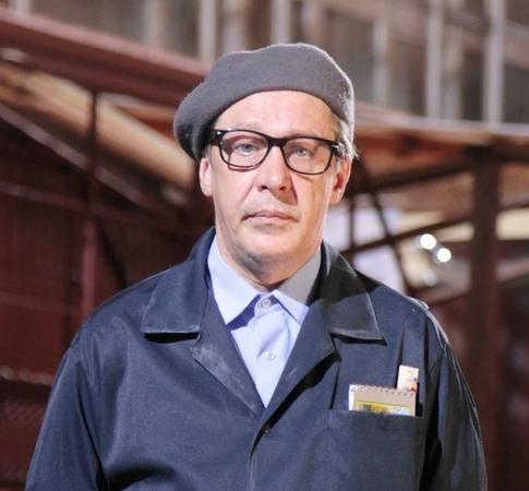 Адвокат Ефремова рассказал о «борьбе за деньги» в семье Захарова