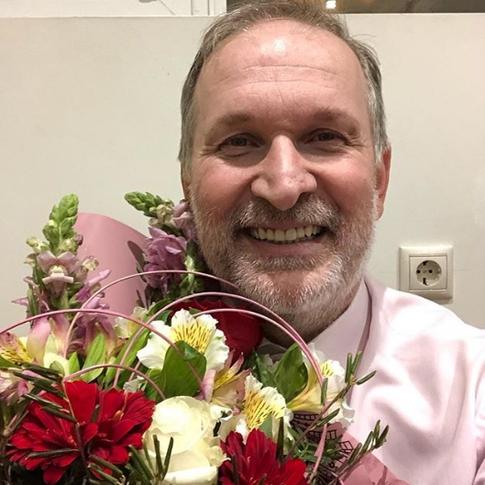 Стали известны причины ухода Добронравова из Театра сатиры